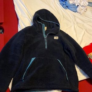 The North Face Men's Campshire Pullover Hoodie